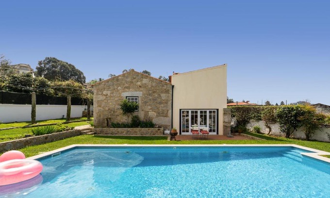 Esposende House | Casa de S. Paio - 3 bedroom villa w/pool & garden