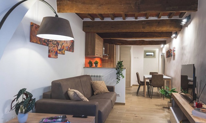 Citta della Pieve Apartment | Casa del Cocciaro - independent apartment in the old town, on ground floor