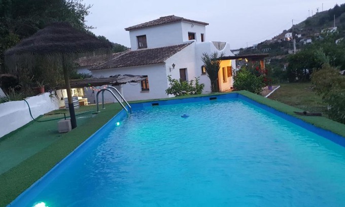 Canillas de Aceituno House | Casa del rio