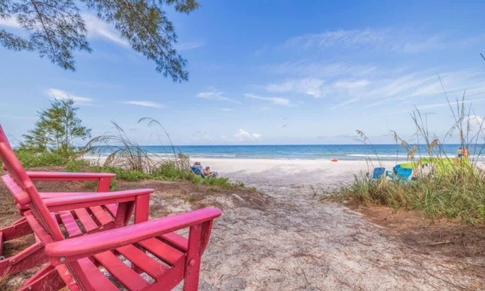 Indian Shores House | Casa Del Sol | Private Beachfront, Pool Table
