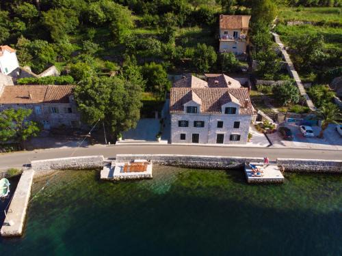 Donji Stoliv Bed & Breakfast | Casa del Sol Rozalija Luxury Rooms