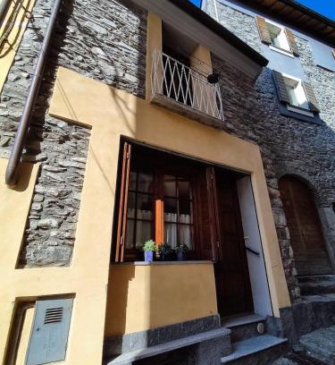 Maccagno House | Casa della Scalinata