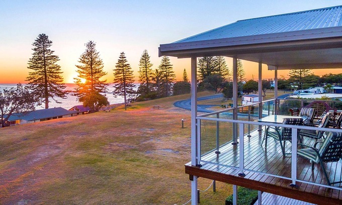 Brooms Head House | Casa della vista - Beach Front Location