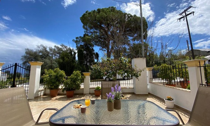 Petriti Apartment | Casa di Elena