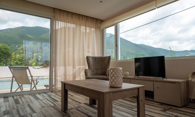 Pigadhakia Villa | Casa di Terra - Villa Esperides 01052164650