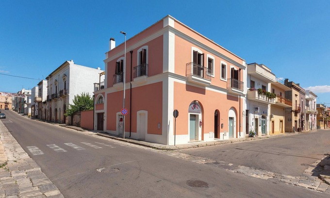Matino House | Casa di Via Piave by BarbarHouse