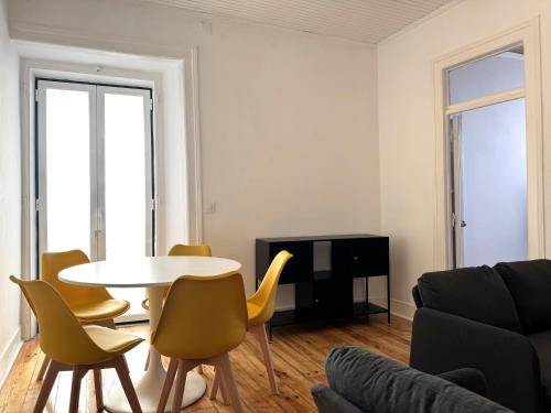 Santo Estevao Apartment | Casa do 28
