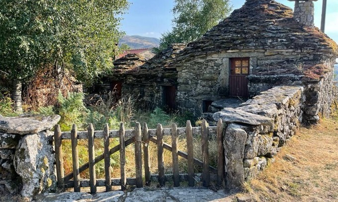 Riba de Mouro House | Casa do Desassossego