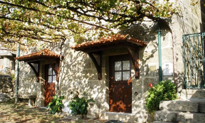 Lindoso House | Casa Do Pomar