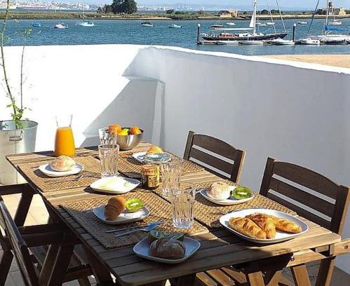 Seixal Apartment | Casa do Rio - Riverside House