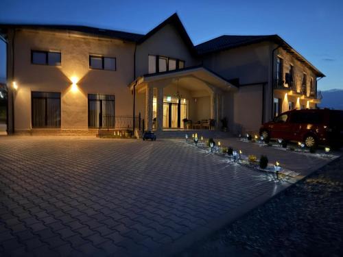 Cordau House | Casa Dragan