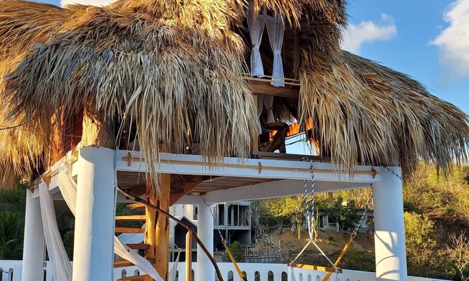Puerto Angel House | Casa El Delfin, 3rd Floor Bungalow - Estacahuite