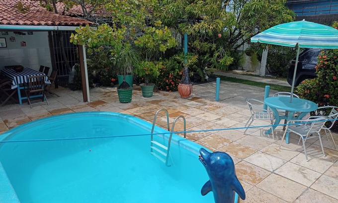 Centro House | Casa em Porto de Galinhas. 450m aproximado da praia. Piscina com apoio coberto