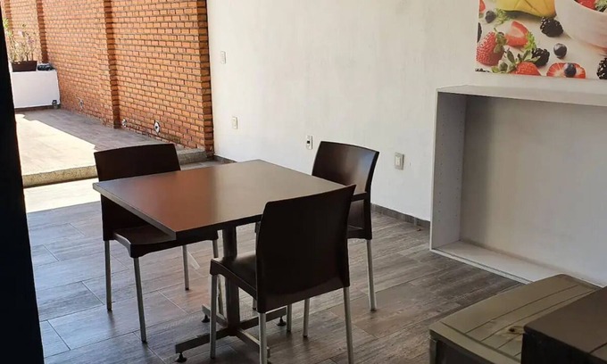 Colima House | Casa en centro de Colima con alberca