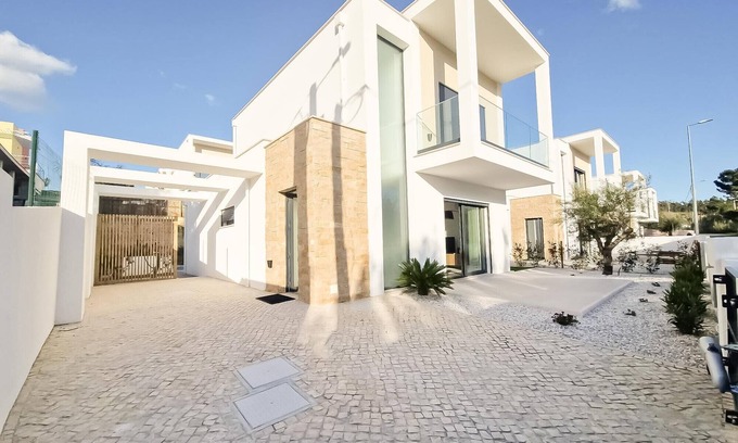 Foz do Arelho Villa | Casa Encanto da Foz - BY SCH