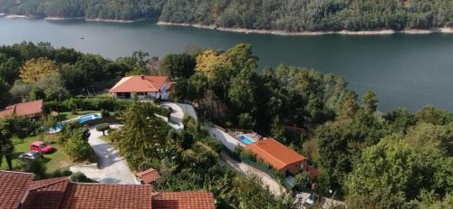 Cova Apartment | Casa Encosta do Rio-ferias no Gerês