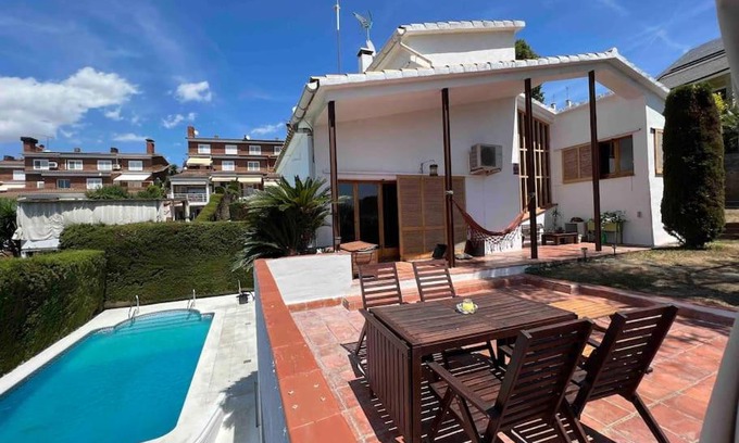 Teia House | Casa familiar en la playa con piscina
