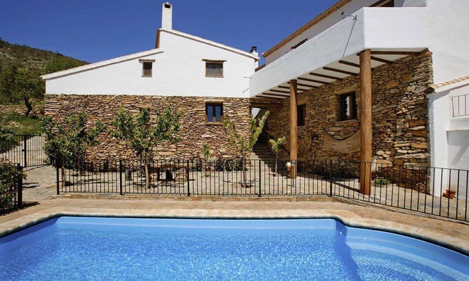 Laroya House | casa familiar matasiete - with swimming pool