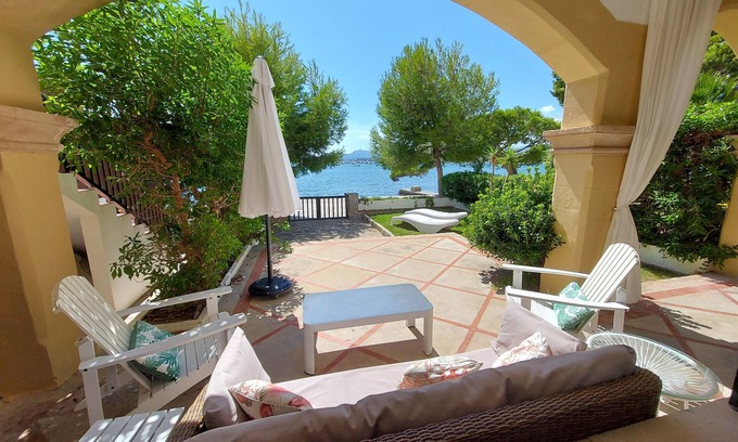 Puerto de Pollensa Apartment | Casa Faro Spacious Pine Walk Property, Covered Terrace, Sea Views.wifi & Air Con