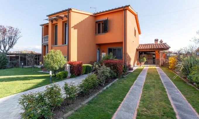 Stabbia Apartment | Casa Fiorita