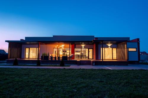 Brasov House | Casa Florida