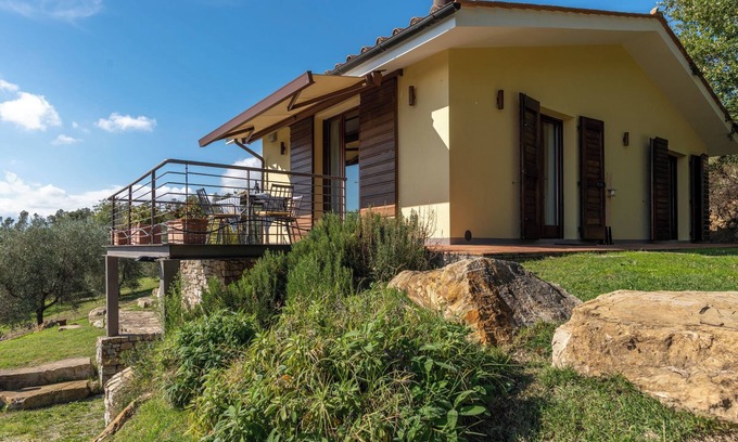 Gavorrano Apartment | Casa Gialla