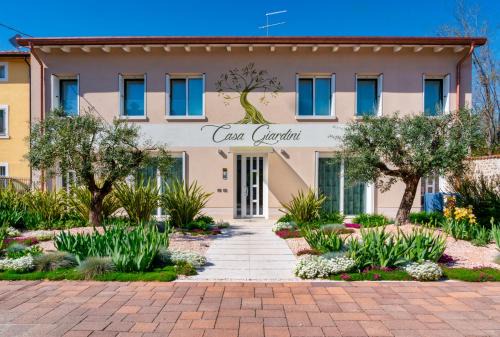 Borgo Milano House | Casa Giardini