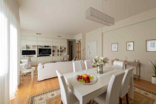 Pesaro Apartment | Casa Gramsci luxury apartment