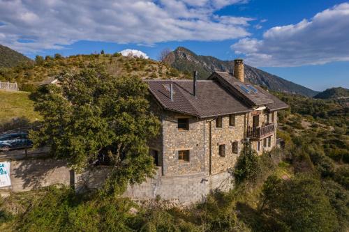 Buerba Apartment | Casa Guardafuentes de Ordesa ,Casa del Guardés