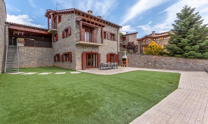 Montella House | Casa ideal para 10 personas con amplia terraza y vistas