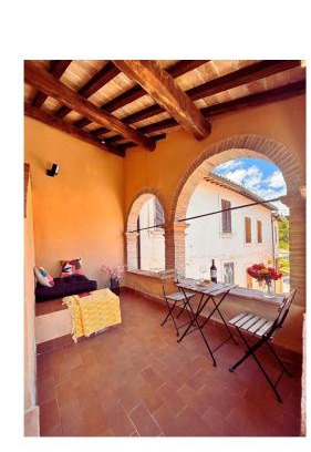 Scopoli Apartment | Casa in Umbria - nella Valle del Menotre vicino Rasiglia, Foligno, Assisi,Perugia