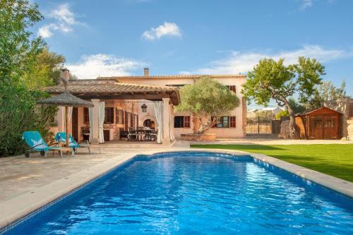 Es Llombards Villa | Casa Jan