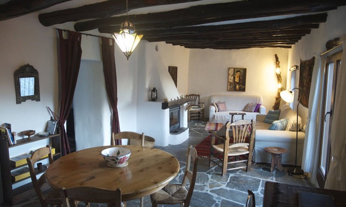 Capileira House | CASA JOSEFA Holiday Berber House in Capileira -