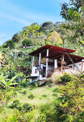 Jardin House | Casa La Martina disponible en Jardín Antioquia