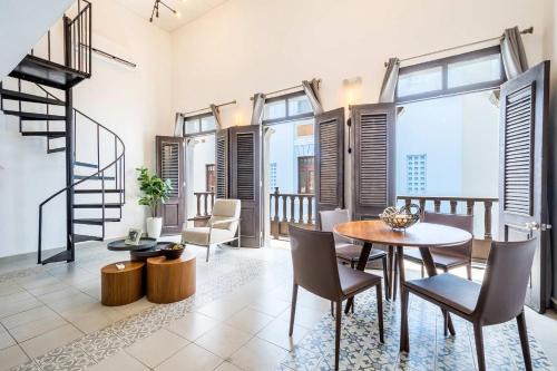 Mercado Apartment | Casa Las Ruinas 2 BR Family Loft Apt with Balcony