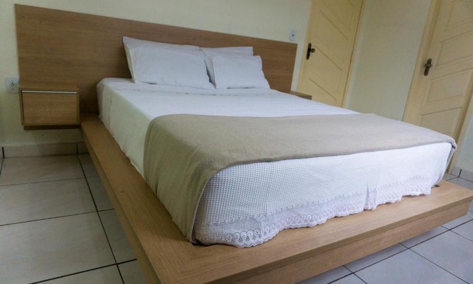 Santarem House | Casa Linda