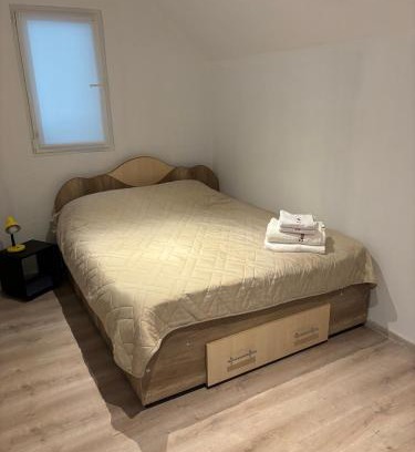Tirgu Ocna House | Casa Lora