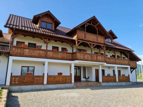 Vadu Izei House | Casa Loredana