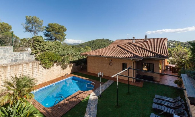 Canyelles House | Casa Lourdes