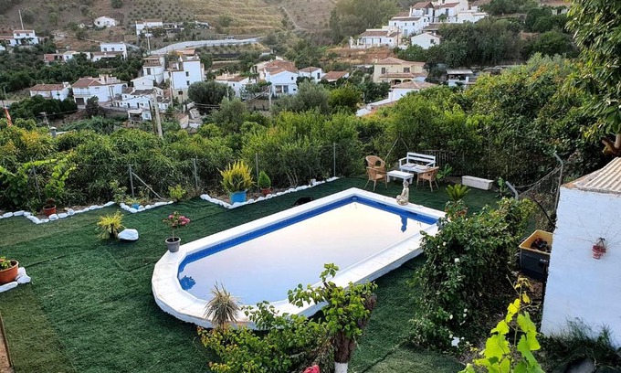 Canillas de Aceituno House | Casa Luis