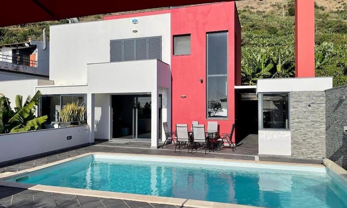 Paul do Mar House | Casa MaBu by Your Madeira Rentals