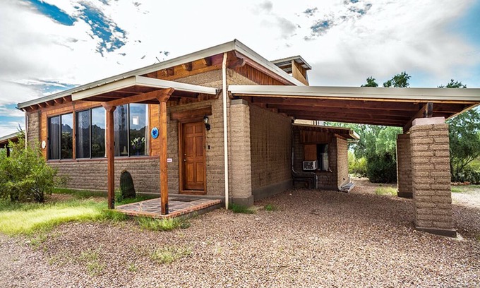 Tucson Estates House | Casa Madero Desert Retreat with Hot Tub Under the Stars