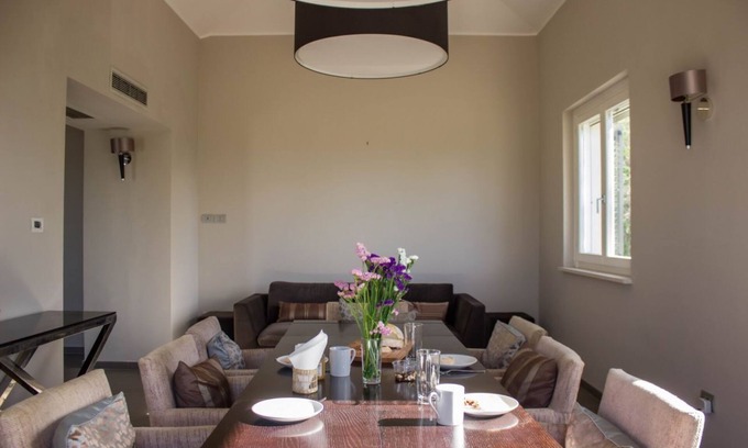 Citta Sant'Angelo Villa | Casa Maiella by Rentbeat