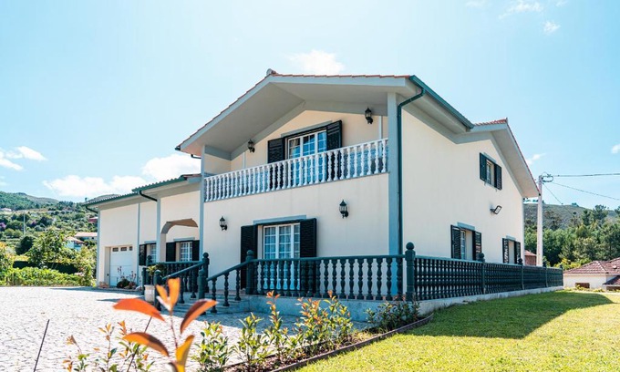 Ponte de Lima Villa | Casa Malheiro