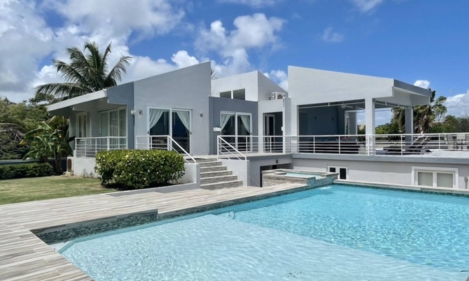 Candelero Abajo House | Casa Maramar Luxury 5 Bedroom with Pool at Palmas del Mar