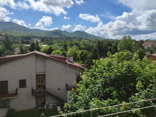 Castel del Piano Apartment | CASA MARIA Castel del Piano appartamento vista montagna in zona centrale