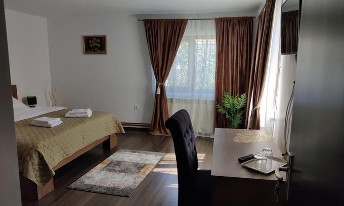 Calimanesti House | Casa Marina