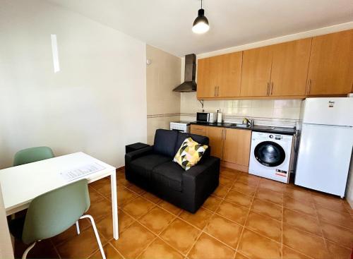 Freiria Apartment | Casa Martins Country Apt 3 - Private parking & WiFi