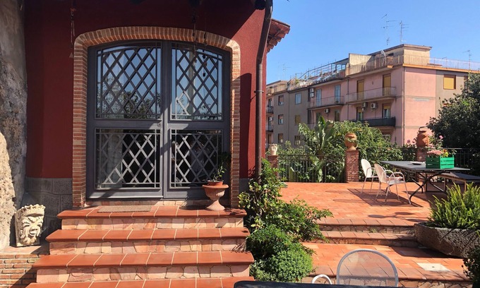 Mascalucia House | Casa Mascalucia, under the Etna Mountain
