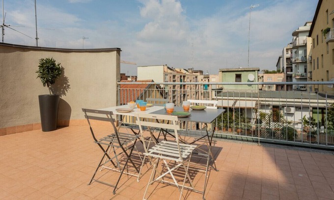San Salvario Apartment | Casa Massimo con terrazzo by Wonderful Italy